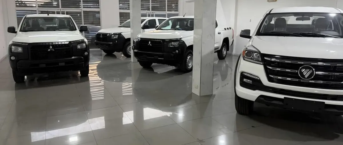 Camionetas nuevas para dotación de unidades