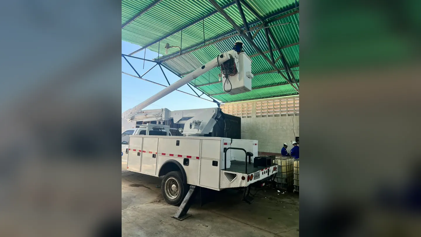 Bucket boom truck from the PPD equipment fleet
