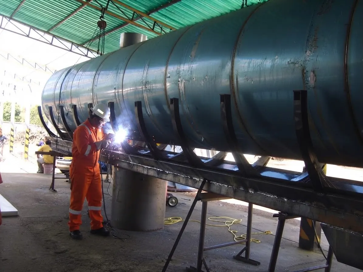Welding supports on a tanker