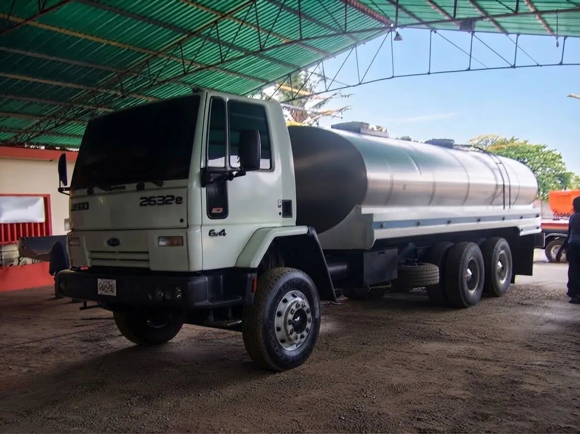 Finished tanker truck at the PPD workshop