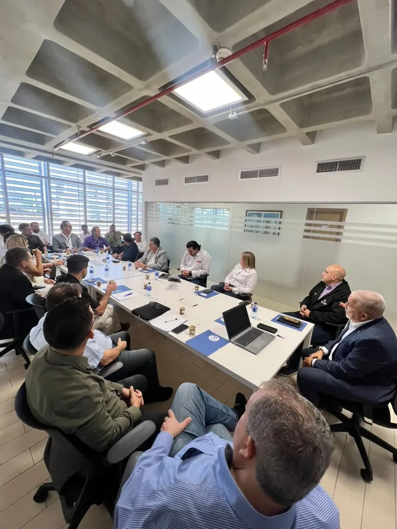 Reunión de coordinación con el personal técnico