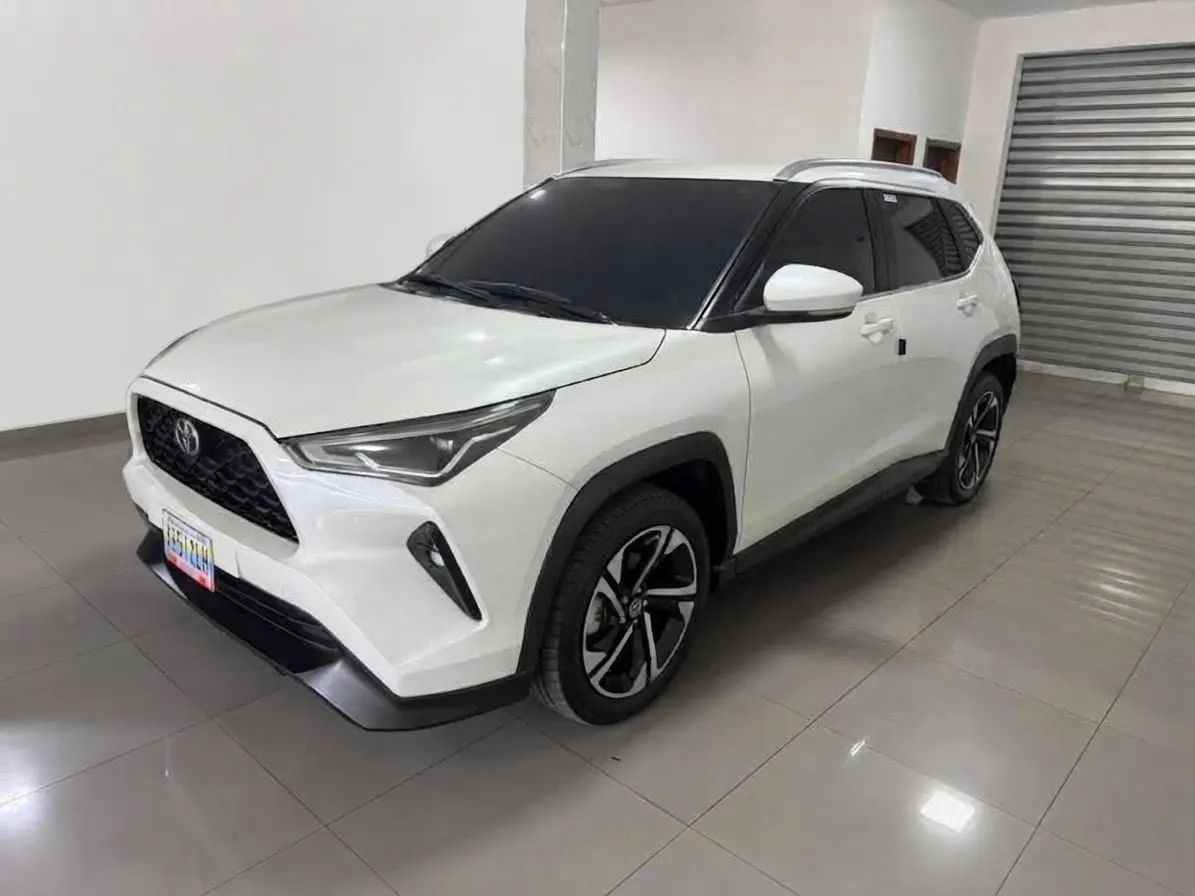 Executive SUV from the personnel transport fleet